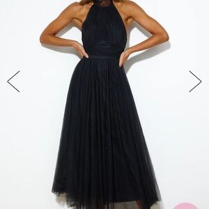 TANGLED UP MAXI DRESS BLACK